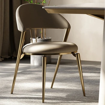 Роскошный Кожаный обеденный стул Современного дизайнера, Модный кухонный стул в скандинавском стиле, Напольные шезлонги для гостиной, Ясли для гостей, Предметы домашнего обихода